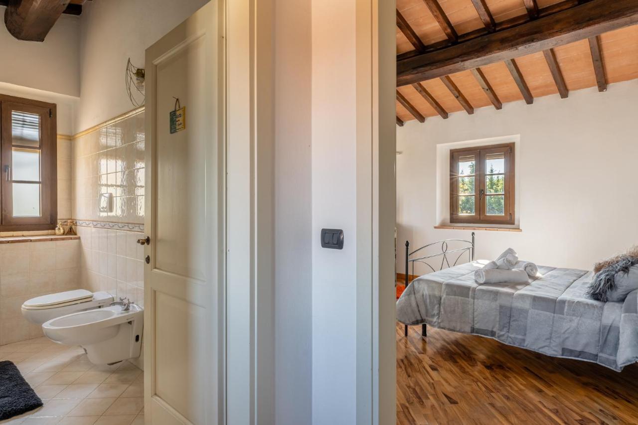 Casa Vecchia Rooms And Parking กัมบาสซี แตร์เม ภายนอก รูปภาพ
